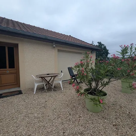 Hébergement de vacances Confortable Avec Espace Extérieur Privatif - Fr-1-611-109